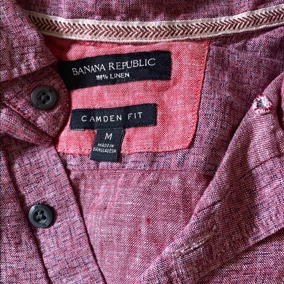 Banana Republic | 100% Linen Button Up Shirt - Picture 3 of 5